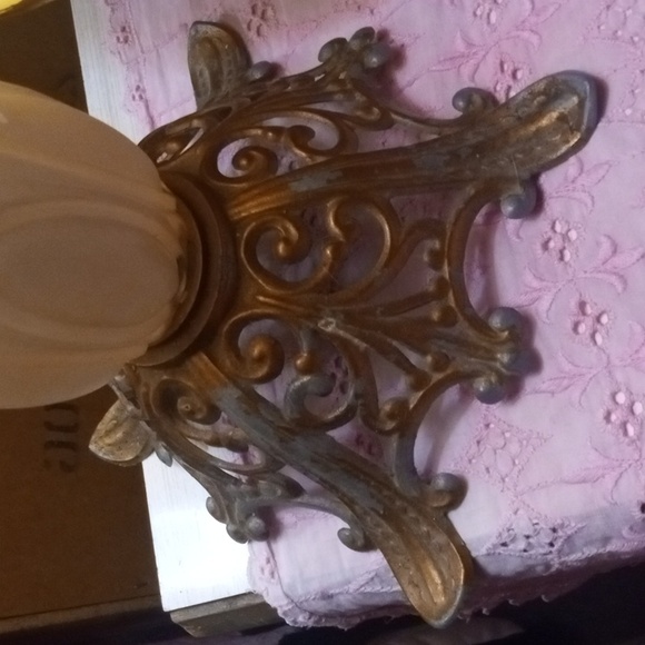 UNIQUE BOUGIE LAMP WITH L&LWMC 9813 MARKINGS ON THE BOTTOM - Picture 9 of 11